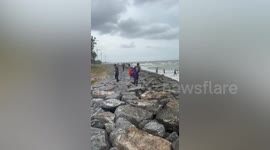 Rescue teams search for survivors after storms kill 10 people in southern Thailand