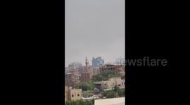Explosions ring out as army and RFS battle for control in Khartoum