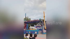 Tourists spin upside down in dizzying theme park ride in South Korea