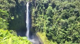 A short video clip of Akaka Falls in Honomu, Big Island of Hawaii, April 2023