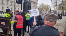 Stand Up To Racism eject a YouTube and a TikToker from their protest against Giorgia Meloni's visit to Downing Street