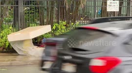 Homelessness in Hawaii is a Problem | Almost next to the high end hotels in Waikiki you find people living in their cars or sleeping on benches