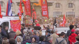 Massive May Day demonstrations in Bordeaux, France over pension reform