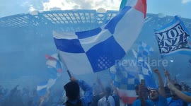 Napoli fans begin celebrations ahead of probable Serie A championship victory