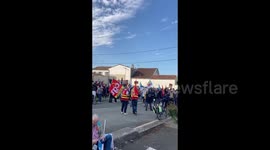 Beginning of the rally in Saintes, France.