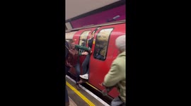 Watch moment passengers smash windows to escape smoke-filled train at Clapham Common station