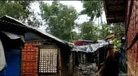 Rohingya refugee films dire reality inside Cox's Bazar refugee camp as cyclone hits Bangladesh