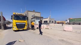 Fuel trucks enter border crossing of Kerem Shalom after ceasefire reached between Israel and Gaza