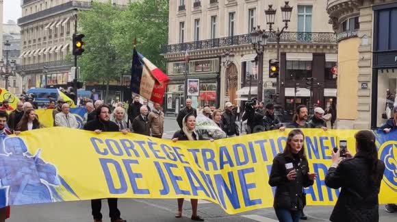 Far-right demonstration takes place in Paris despite fierce debate