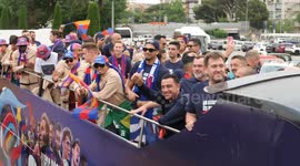 FC Barcelona players celebrate La Liga title with fans in the Catalan capital