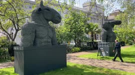Exhibition The Year of the Rabbit by artist Sophie Ryder in St James’s Square, London