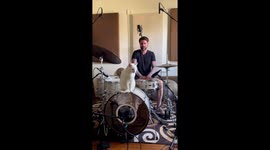 Deaf cat finds solace in vibrations while owner plays drums