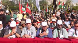 Supporters of the Islamic Jihad and armed men take part in a rally to commemorate the group's commanders and operatives killed by Israel in the recent cross-border conflict, in Gaza City