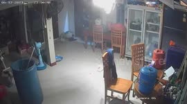 Husband injured when gas explosion tears through family's kitchen in Thailand