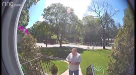 'Dad, I'm on the Doorbell!'