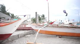 Typhoon Mawar bring big waves and strong winds in Northern part of Luzon, Philippines