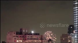 US: Fireworks Go Off Over Hudson River Amid Air Quality Alert