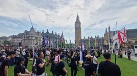 Hong Kongers sing pro-democracy anthem on Parliament Square as government seek to ban 'seditious song'