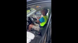 Timeless Love: High school sweethearts of 46 Years share touching dance after husband's support on tricky driveway