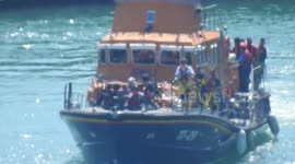 RLNI lifeboat returns to Dover after rescuing 45 asylum seekers in the English Channel