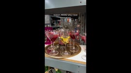 ‘Nothing is real’: TikTokers question sanity as film designer reveals hyper-realistic props – from squishy burgers to silicone glass shards. Part 3/5