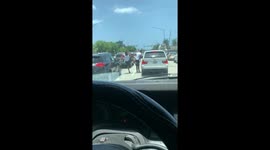2 men attack a car in road rage incident