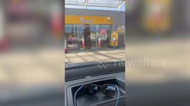 Cheeky seagull spotted walking out of shop with packet of crisps - without paying