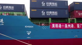 N China's Huanghua Port opens 2 new container routes
