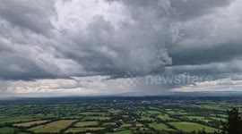 Photographer captures stunning time-lapse of a rocky outcrop in Ireland