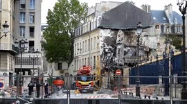 Gas explosion in Paris: The body found a few days ago could be that of the woman who was thought to have disappeared under the rubble. The body is still unidentifiable.  Video (5 july 2023). Rue Saint-Jacques, France