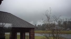 Tornado hits Louisiana, USA
