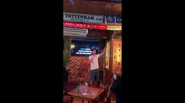 Arsenal star Jorginho's unforgettable night: watch him mesmerize fans with an epic rendition of Oasis 'Wonderwall' at Vilamoura bar!
