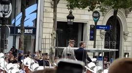 (Long version) Macron booed+Bastille Day Parade+Caesar Canon offered for Ukraine war from France.Champs-Elysées.Paris, France. 14 july 2023