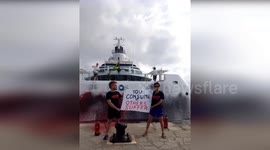 Climate Activists Spray Paint Walmart Heiress' GBP 240 Million Superyacht in Ibiza, Spain