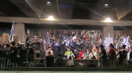 Israeli Police Clash with Protesters Demanding Judiciary Independence