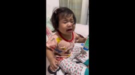 Emotional dilemma: heartwarming video shows child's tears turn into joy when offered money