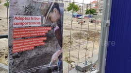 Anti sexism boards in a poor Paris suburb: In Saint-Denis, women archaeologists are victims of sexist remarks and harassment from passers-by, while working on an excavation site. The outrages would concern the clothing of the researchers.  Men who take 