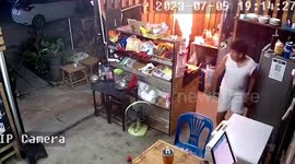 Street vendor dodges huge flame when gas tank explodes in front of his face