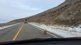 48392 Colorado man chases down a FedEx truck to (likely) save Christmas for a lot of people