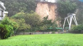 Powerful typhoon brings torrential rain to Okinawa, Japan