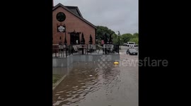 US: Heavy Rains Cause Widespread Flooding Across Eastern Massachusetts 6
