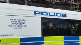 Increased police presence in Oxford Street as viral video spreads calling for mass shoplifting