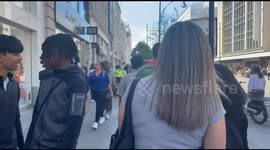 Mizzy stopped in Oxford street 2