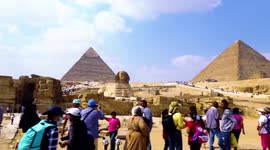 Egypt's tourism revenue jumps 120 pct in FY 2021/22