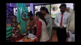 YUVA UTSAV ME SCHOOL CHILDREN PRESENTED  CULTURAL PROGRAMME