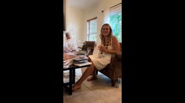 Madisen repeating 10 years later opening an ipad “Apple product” and dropping it.