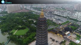 Counterclockwise shooting of the Tianning Temple Pagoda and the surrounding landscape of Hongmei Park with the Tianning Pagoda as the center.