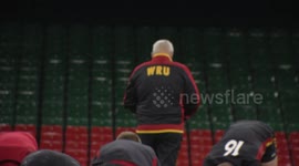 Coach Warren Gatland at training with Wales team