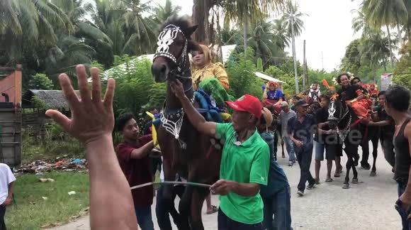 Unique, Sayyang Pattuddu, the 