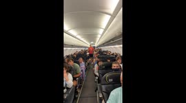 Passengers Stuck on Grounded Spirt Airlines Flight